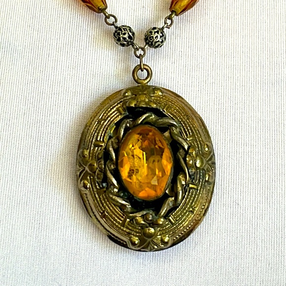 Antique Czech Topaz Glass Beads Brass Filigree 1920's Pendent in Victorian Style - Picture 3 of 7